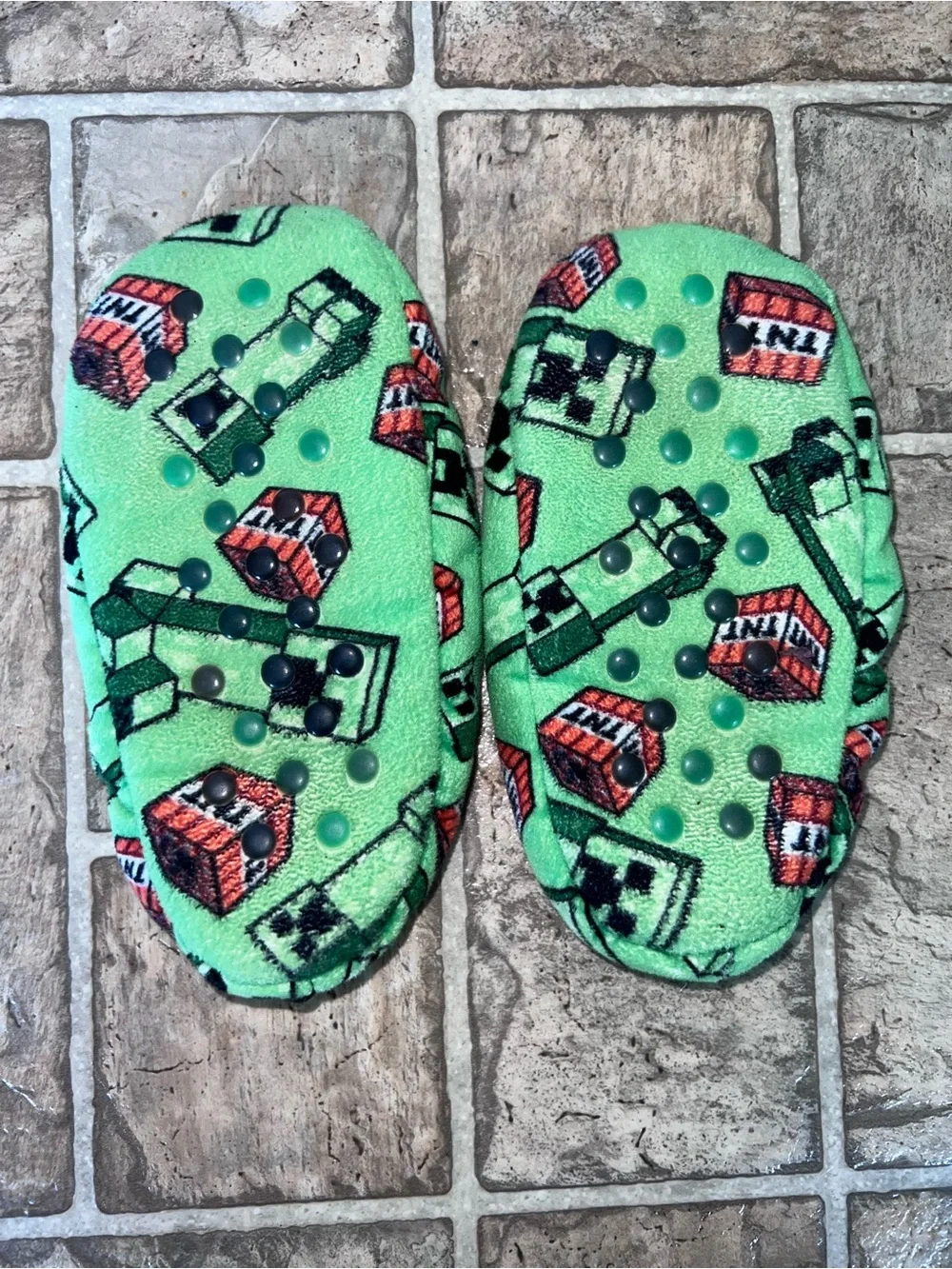 Kids S/M Minecraft Creeper & TNT Slippers